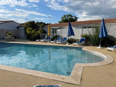Le Petit Bois Holiday home *